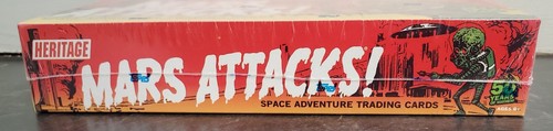 Topps Heritage Mars Attacks! Space Adventure Trading Cards - Sealed Box - Picture 5 of 6