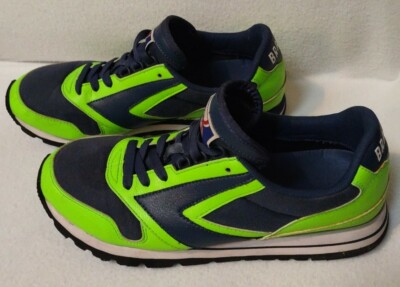 Vtg BROOKS Running Shoes RARE Men display picture 2