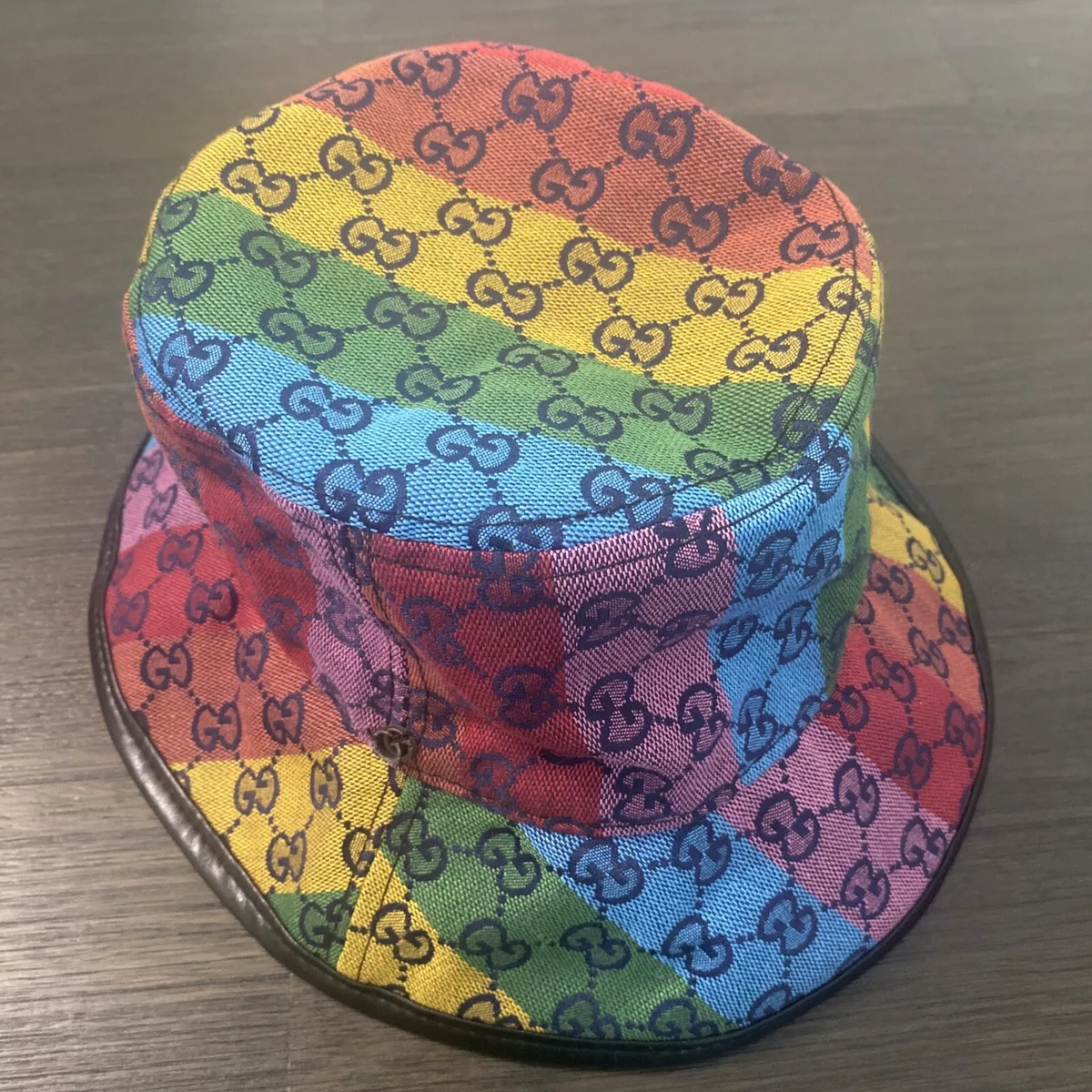 GUCCI Authentic Woven Multicolored Rainbow Bucket Hat Unisex - Hard to Find  Rare