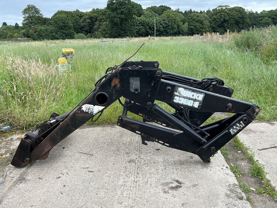 Quicke Loader For Ford 7810 6cyl Etc eBay