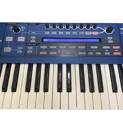 Novation ULTRANOVA Analog Modeling Synthesizer Blue Very Good - Image 3 of 4