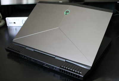Alienware 13 R3 Intel i7-7700HQ@2.8GHz, 8GB RAM, 256GB SSD,  DOES NOT BOOT