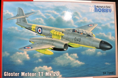 Gloster Meteor TT Mk.20  RAF Meteor  Jet Target Tug Special Hobby 1/72