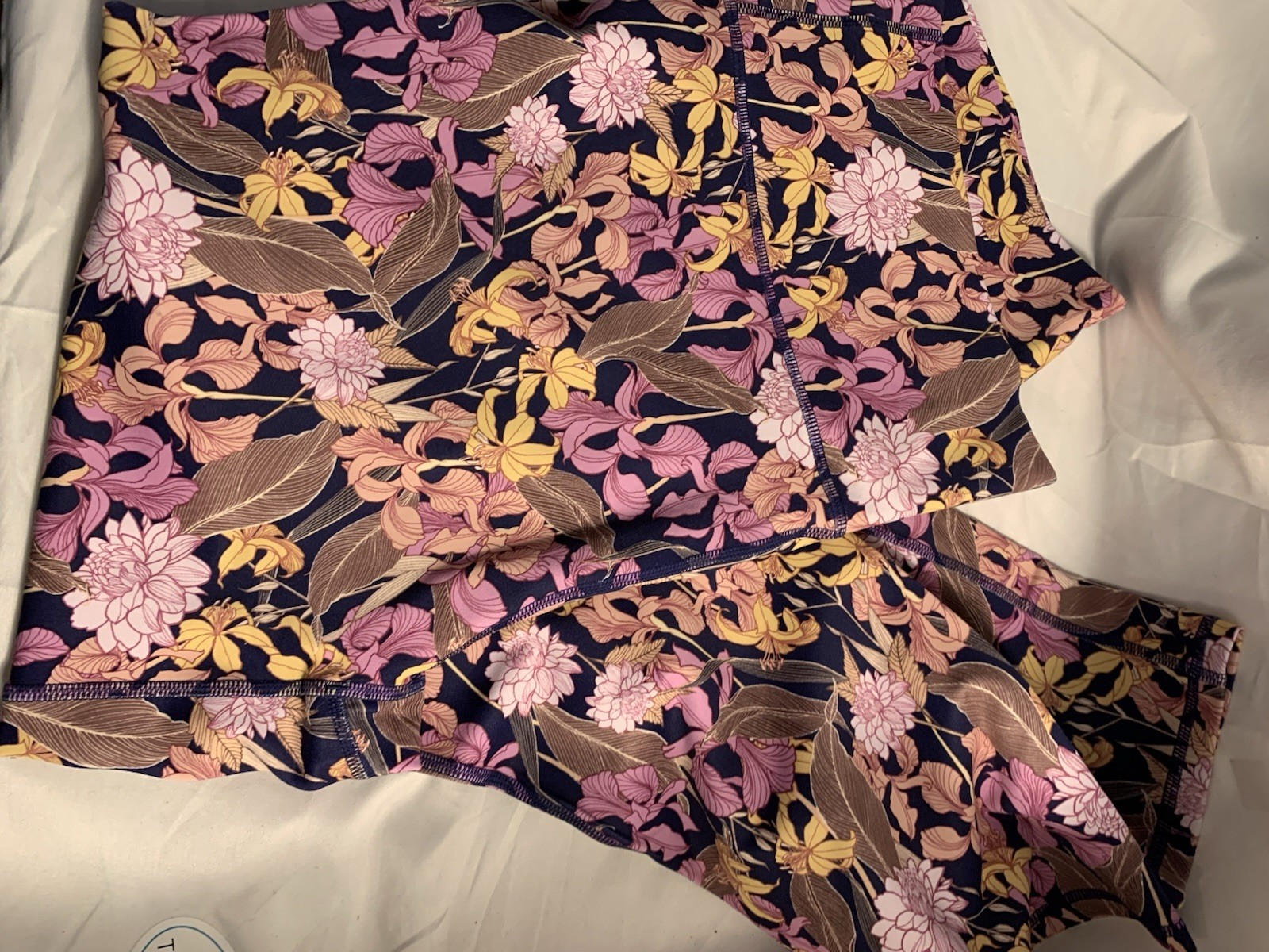 Fabletics High Waisted Printed Powerhold  7 /8 New In Pkg 2 Xl