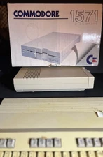 Commodore 1571 Floppy Disk Drive & C128 Personal Computer-Keyboard