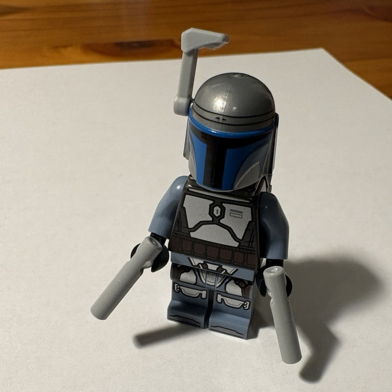 Custom Chrome-Plated LEGO Jango Fett Minifigure — Aftermarket Armor & Blasters
