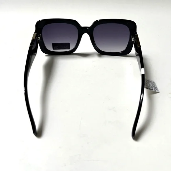 New Original GUESS Square Oversized Sunglasses GO00046 