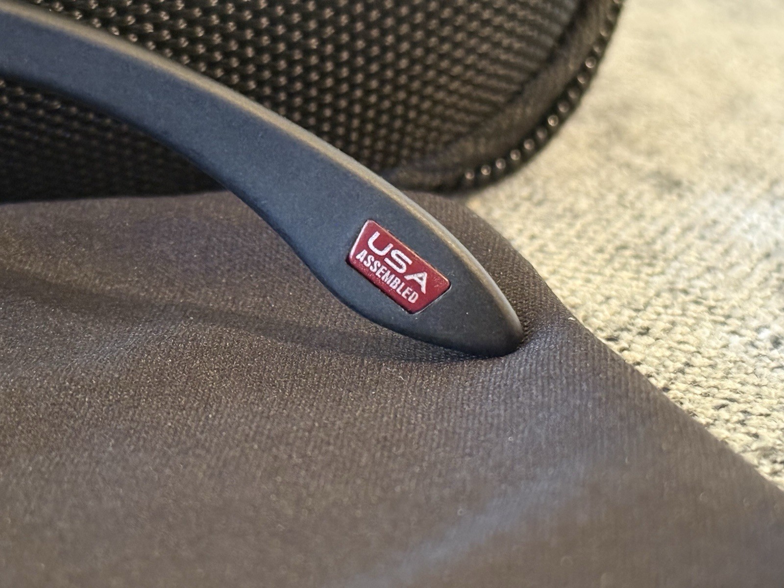 Oakley Holbrook Polarized Sunglasses Red Lens Black Frame OO9102 9