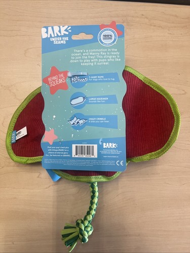 Bark Box Stingray Dog Toy Under The Seams Manny Ray Rare Crinkle Squeaky - Picture 2 of 2