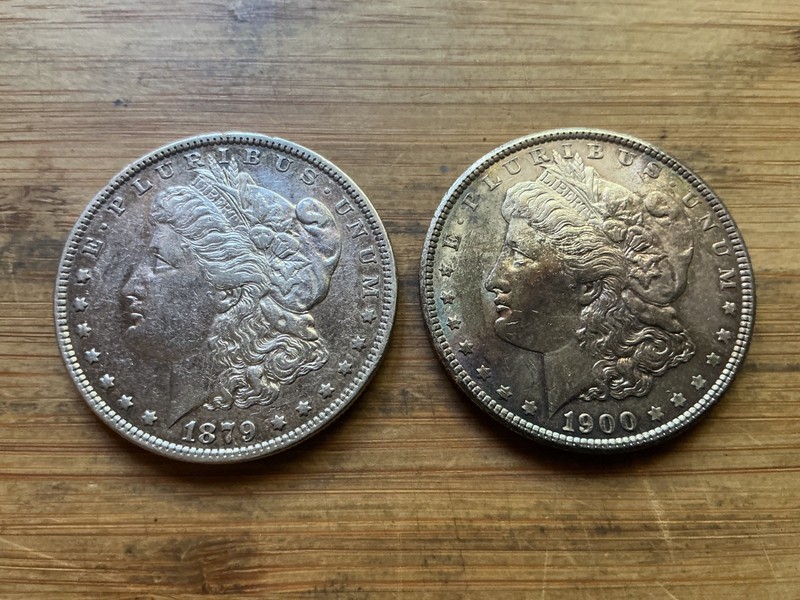 US Morgan Silver Dollars 2 coins circulated details Pre 1904 Lot F3