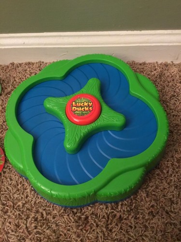 Vintage 1994 Milton Bradley Lucky Ducks Motorized Ducky-Go-Round Game Works - Picture 8 of 18