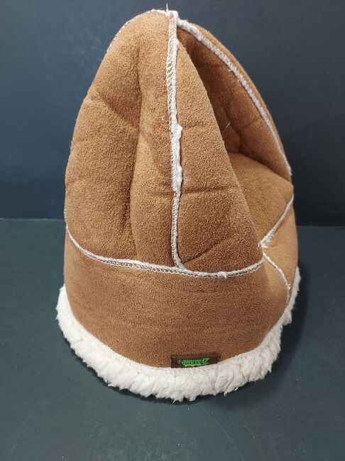 Zealand- Micro Suede One Size Fleece-Lined Beanie Style Hat Warm