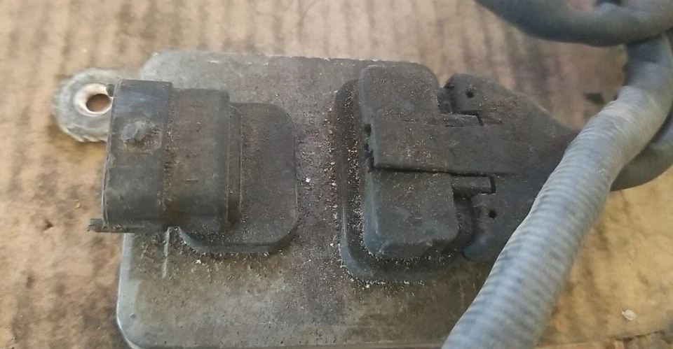 Nitrogen Oxide Sensor Replacement control module A034X846 - Image 2 of 4