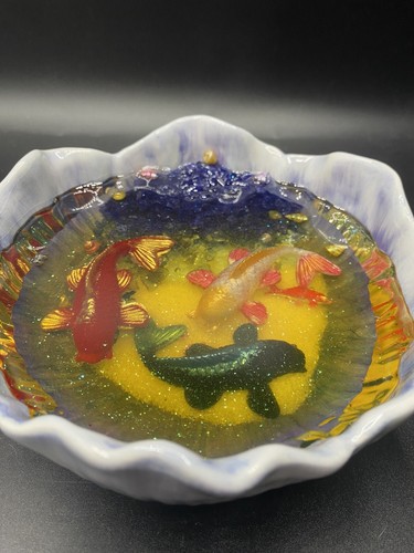 Set Of 2 Handmade Japanese Koi Fish Pond Resin Art in a Ceramic Bowls - Picture 11 of 24