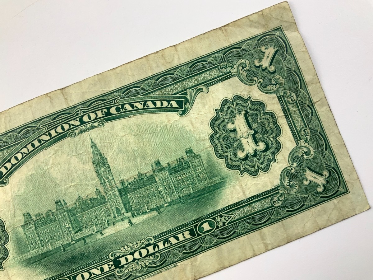 1917 Dominion of Canada 1 One Dollar No Seal Saunders Y Princess