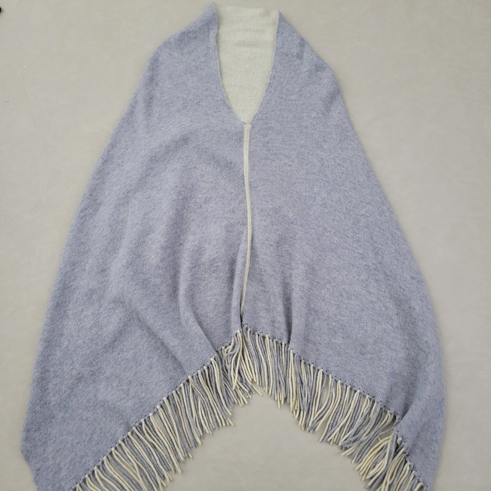 Claudia Nichole Cashmere Wool Dress Topper Poncho Shawl Blue
Opens in a new window or tab