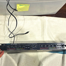 Alesis 3630 Dual Channel Compressor/Limiter Gate 1U Rack w/ Sidechain