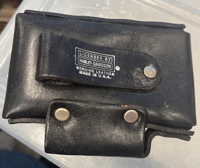Harley Davidson, Motorcycles, Black Leather, Cigarette Belt Case W/ Lighter  T15