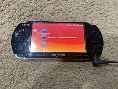 Sony PSP-3001 Black Wi-Fi Handheld Console Bundle w/ Case, Charger, 7 Games