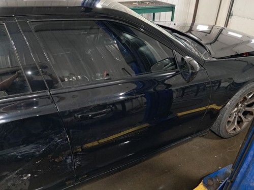 2018 Chrysler 300 Passenger Right Front Door Shell Used 4DR SED BLK PW ...