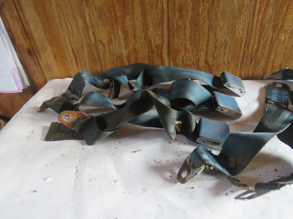 1968 AMC AMERICAN RAMBLER ROGUE RAMBLER SCRAMBLER S/C CINTOS DE SEGURANÇA TRASEIROS - Imagem 3 de 4