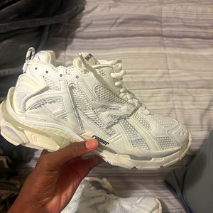 Balenciaga Runner White | eBay