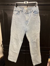 Abercrombie  Fitch The 90  s Straight Ultra High Rise Women  s Jeans Size 32/14L