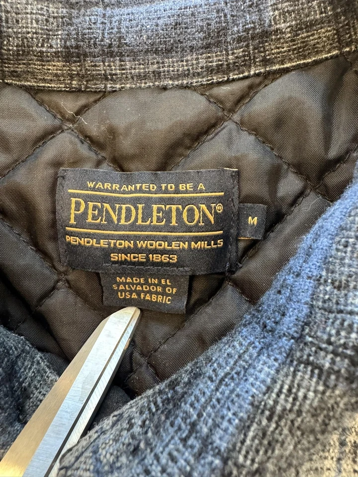 Pendleton Jacket Mens Medium Blue Gray Plaid Wool Quilted Lined Shacket - Image 2 of 4