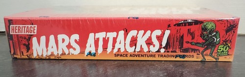 Topps Heritage Mars Attacks! Space Adventure Trading Cards - Sealed Box - Picture 3 of 6