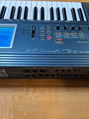 KORG Triton Extreme 61 keys Music workstation Synthesizer KORG Triton Extreme 61 keys Music workstation Synthesizer