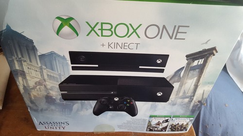 Microsoft Xbox One Assassin's Creed Unity Bundle 500 GB Black Not Working/Parts - Picture 2 of 6