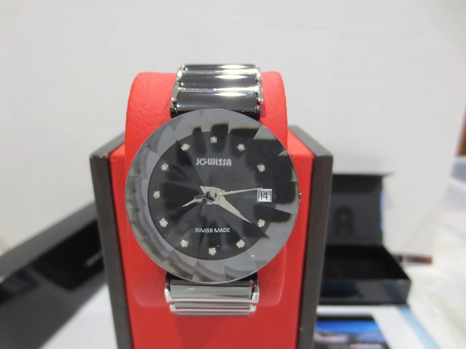 Reloj pulsera Jowissa para mujer J5.214.XL pirámide negro PVD acero negro cerámica Foto 2 de 4