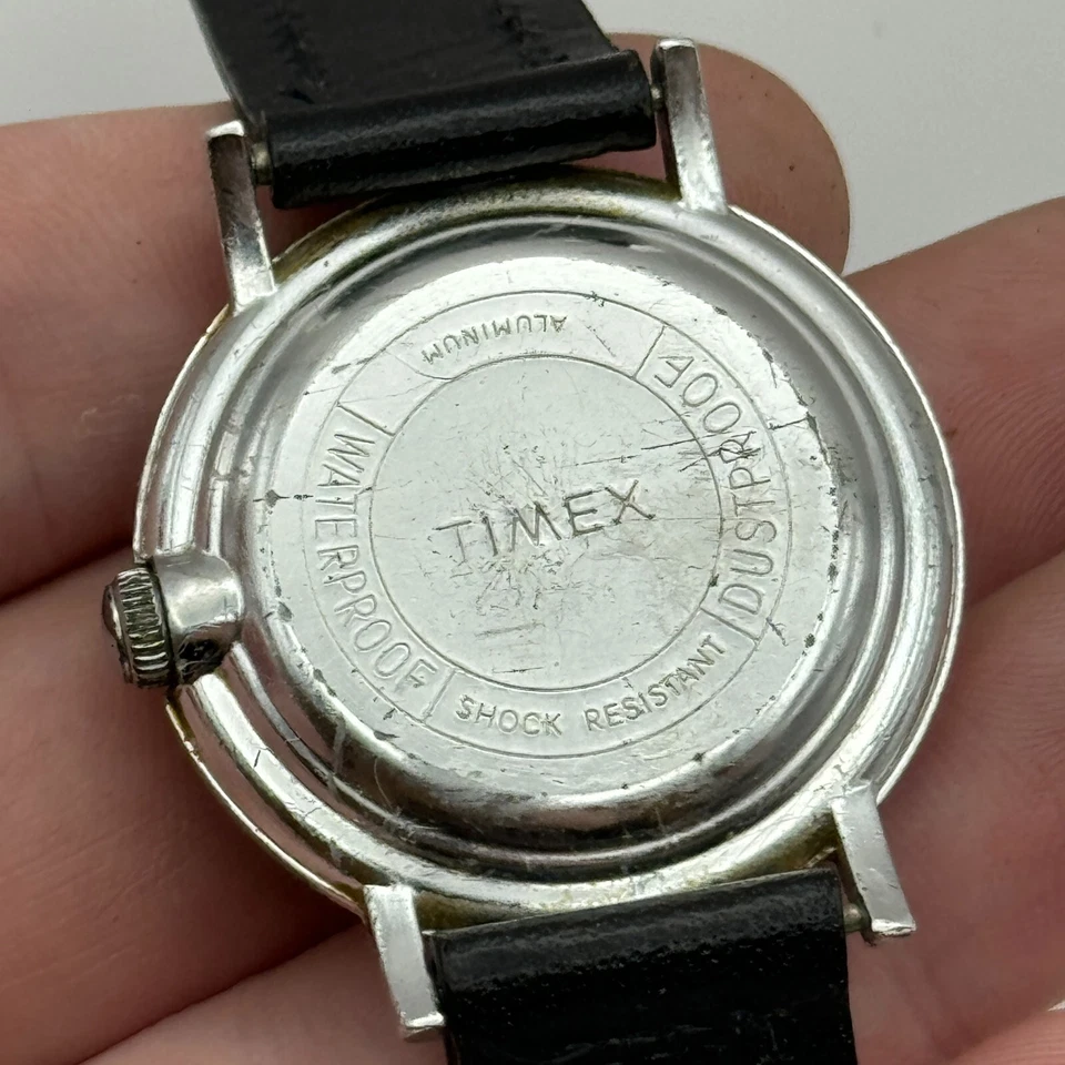 34mm Hombres Vintage Timex GB Hecho Impermeable Antipolvo Aluminio Reloj Partes - Imagen 2 de 4