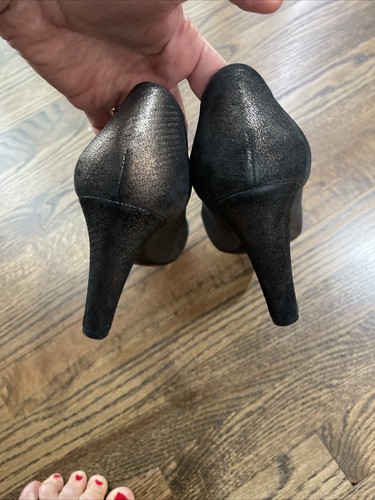 Chanel interlocking CC logo brown black leather heels pumps shoes Size 41 - Picture 7 of 19