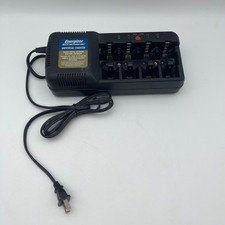 Energizer Accu Rechargeable Universal Battery Charger CHM4FC AA AAA C D 9V Black