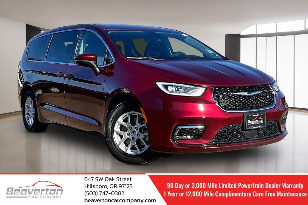 2023 Chrysler Pacifica Touring L