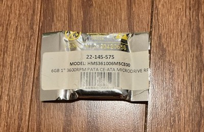 New Hitachi HMS361006M5CE00 PN 0A40702 6GB Microdrive