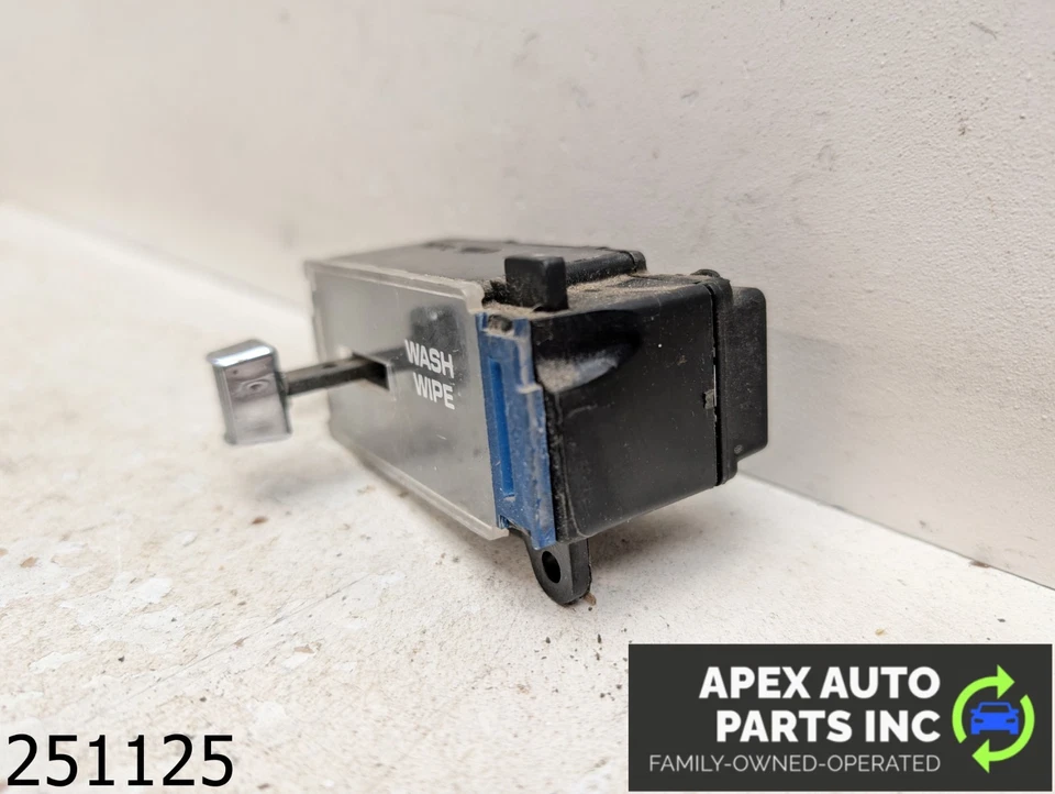 OEM 1979 Chevrolet El Camino 3.9L WIPER SWITCH Foto 3 de 4