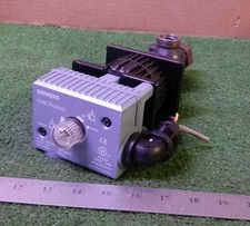 1 USED SIEMENS MXG461.15-3.0U MAGNETIC VALVE ***MAKE OFFER*** 