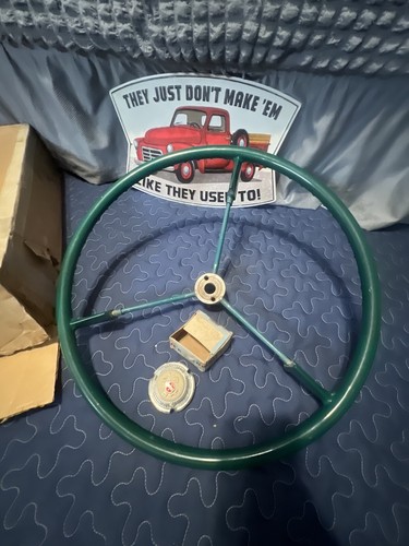 Nos !!! Buick 1955-1956 steering wheel RARE - Picture 2 of 9