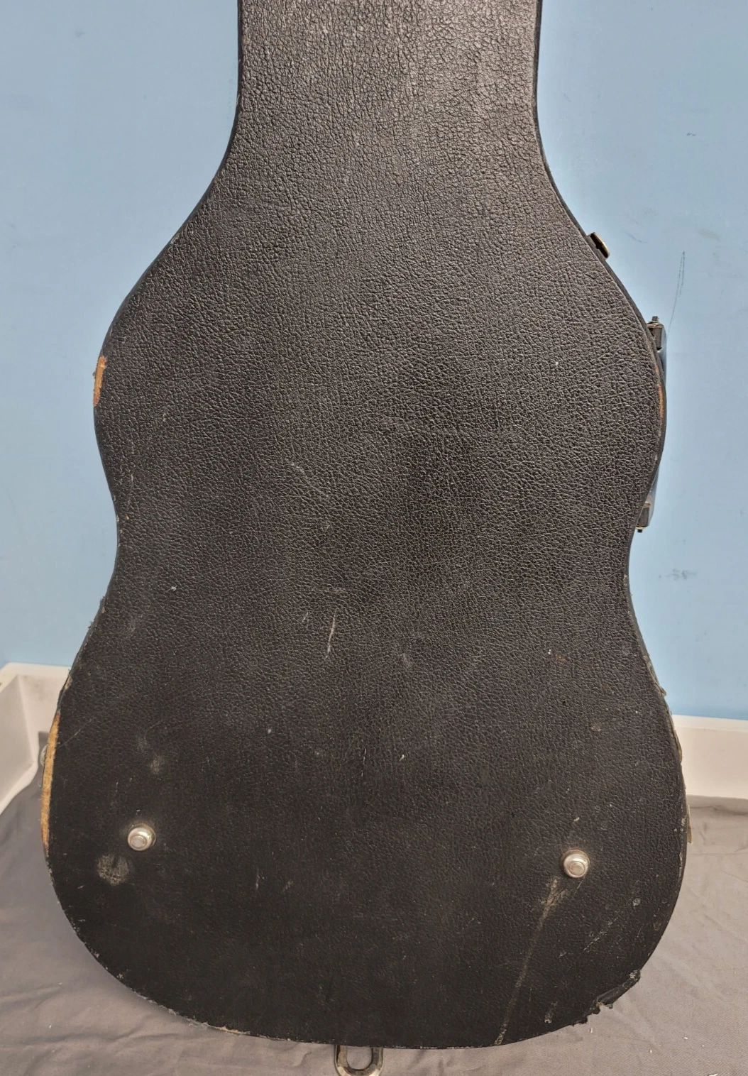 Picture 9 of 24