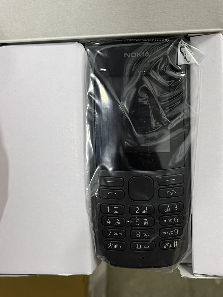 Nokia 105 (2019) Dual SIM, Negro, Micro USB 2.0, 800 mAh, Ligero y Elegante Foto 2 de 4