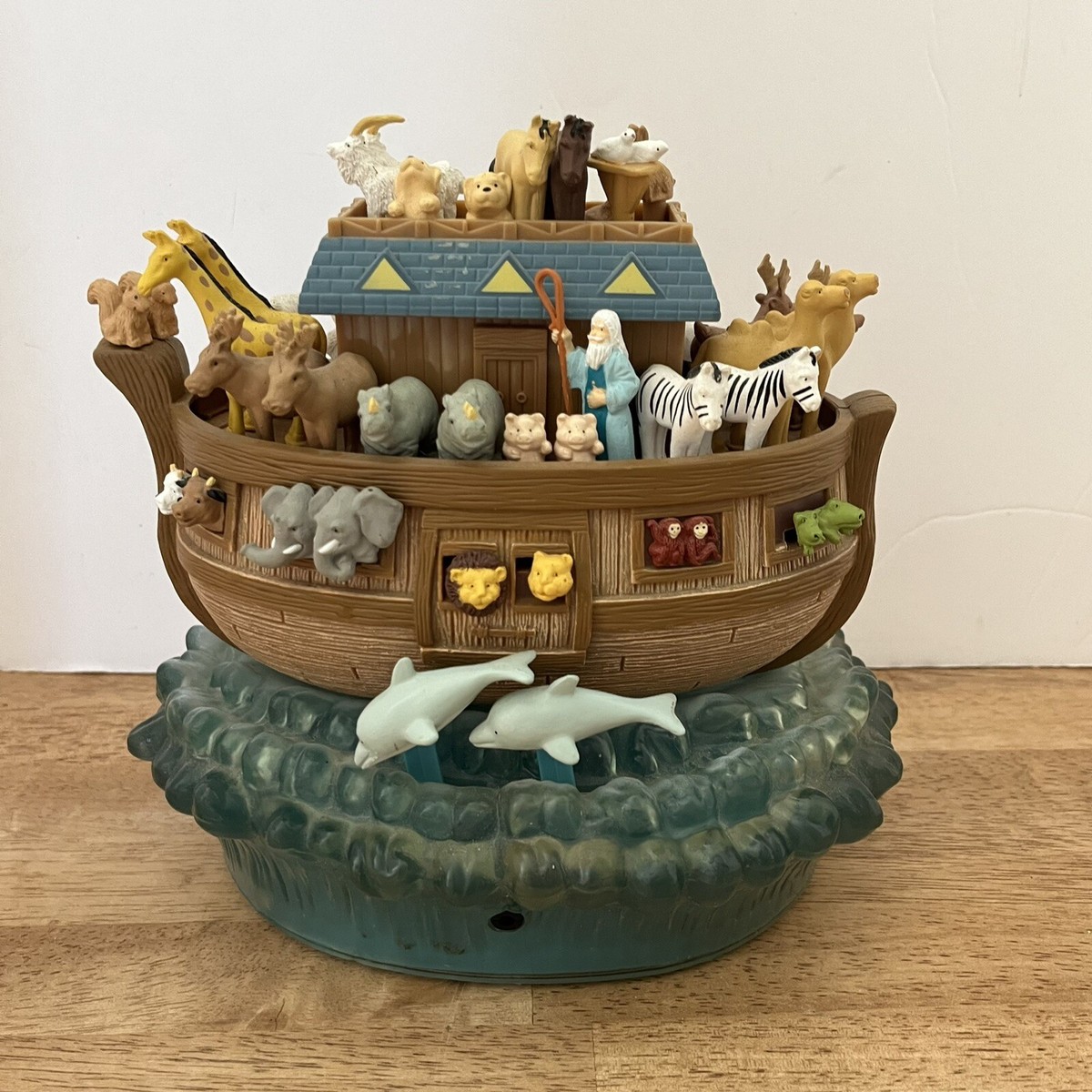 Noah's Ark Musical Rocking Motion Sensored Avon Gift Collections
