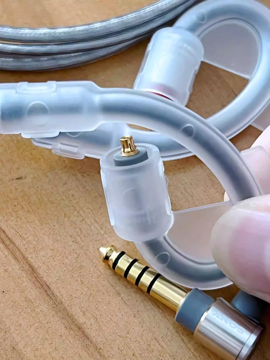 Cavo audio di ricambio originale Sony 4,4 mm di cuffie Sony Cavo audio di ricambio originale Sony 4,4 mm di cuffie Sony