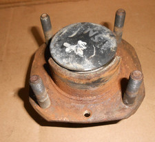 Austin Metro Mk 2 1985-89 3  Rear hub with bearings