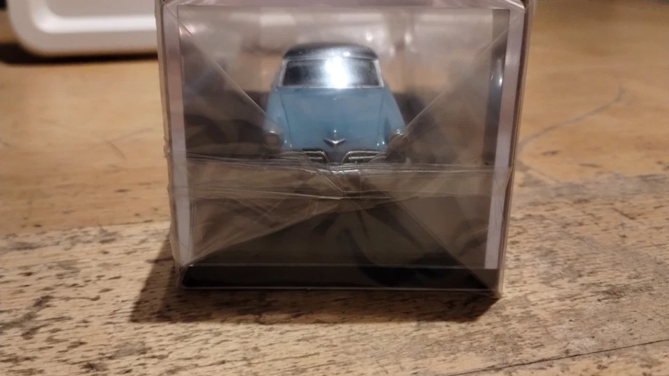 BOS Studebaker Commander Starliner - 1:43 Neu in OVP Modellauto Model Car World - Bild 3 von 4