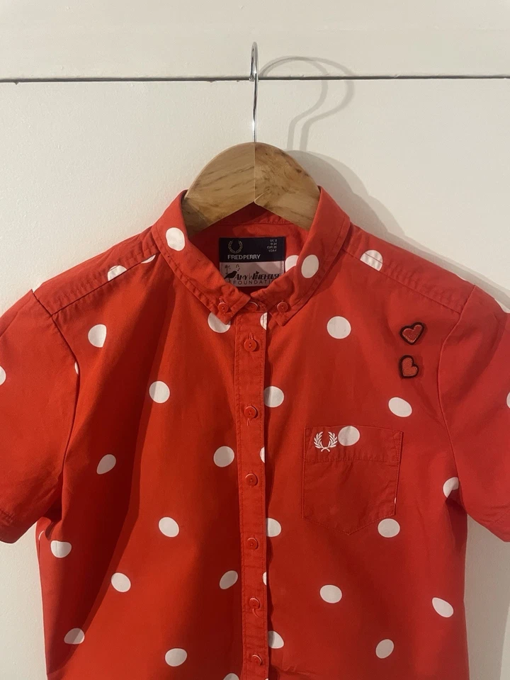 Fred Perry Amy Winehouse Polka Dot Buttoned Shirt Red Size 8 Pre Owned - Image 4 of 4