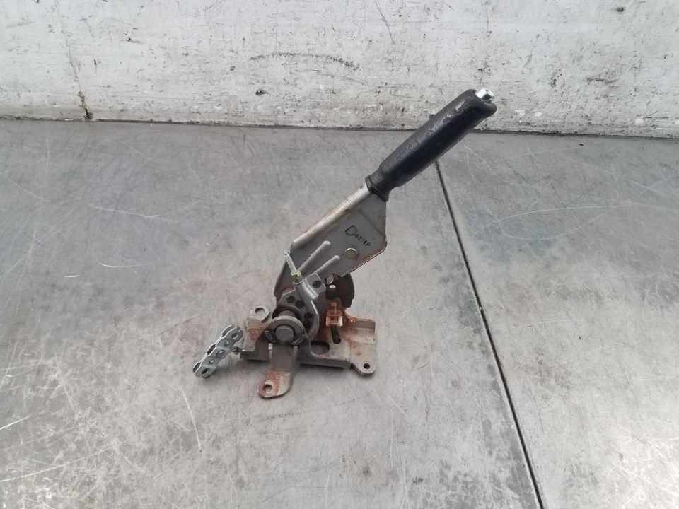 Subaru WRX STi 2005 manija de freno de estacionamiento #6693 S4 Foto 2 de 4