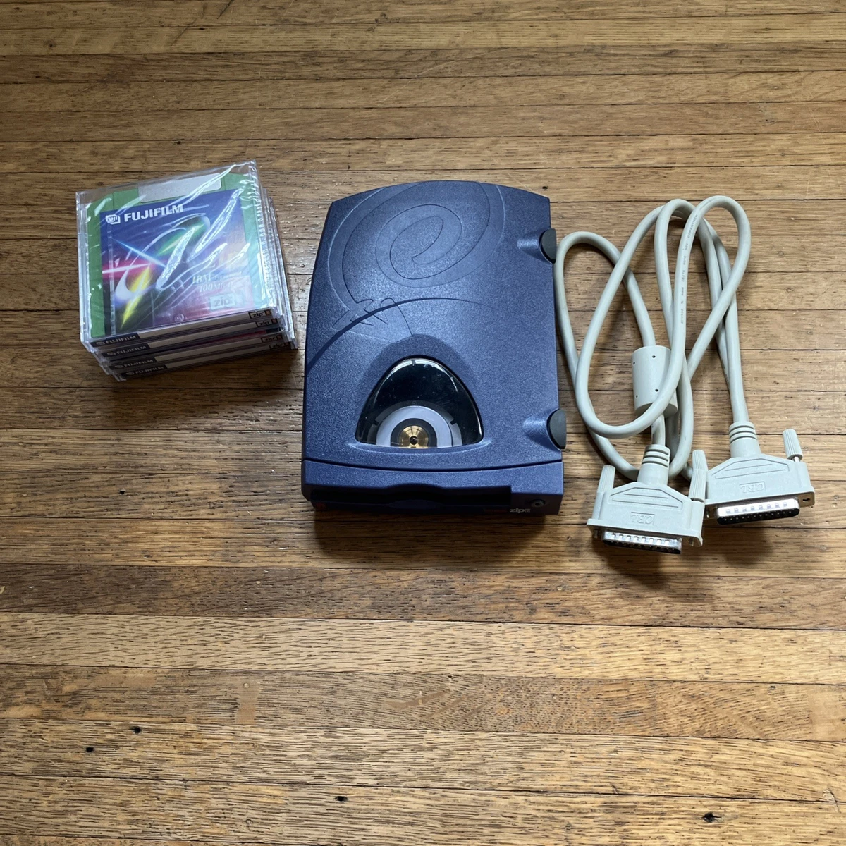 IOMEGA JAZ 1 GB SCSI external drive storage - Fully tested working