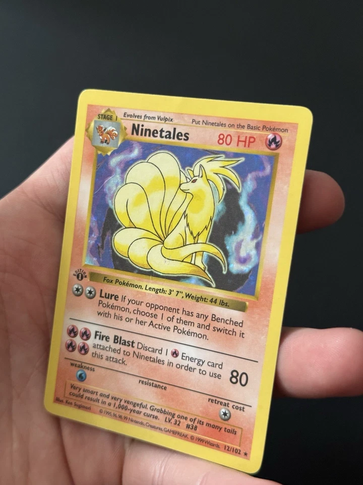 1st Edition Shadowless Ninetales Holo - 12/102 - Base Set Vintage Pokémon Card - Image 3 of 4